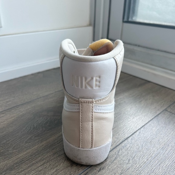 Women’s Nike Blazer mid ‘77 next nature - Picture 3 of 4